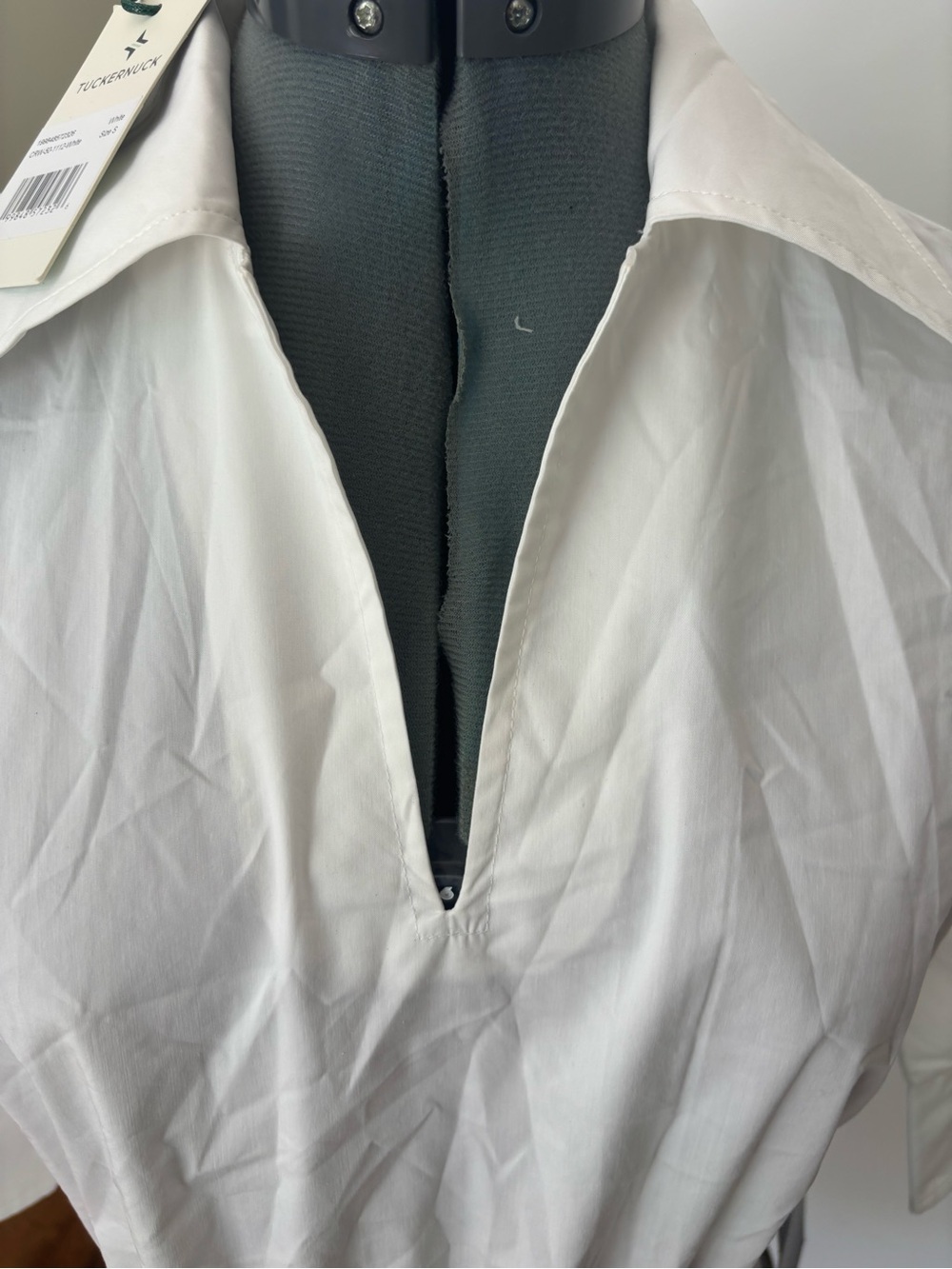 Tuckernuck White Poplin Roberts Top Smocked Waist Size S NWT - Picture 4 of 14